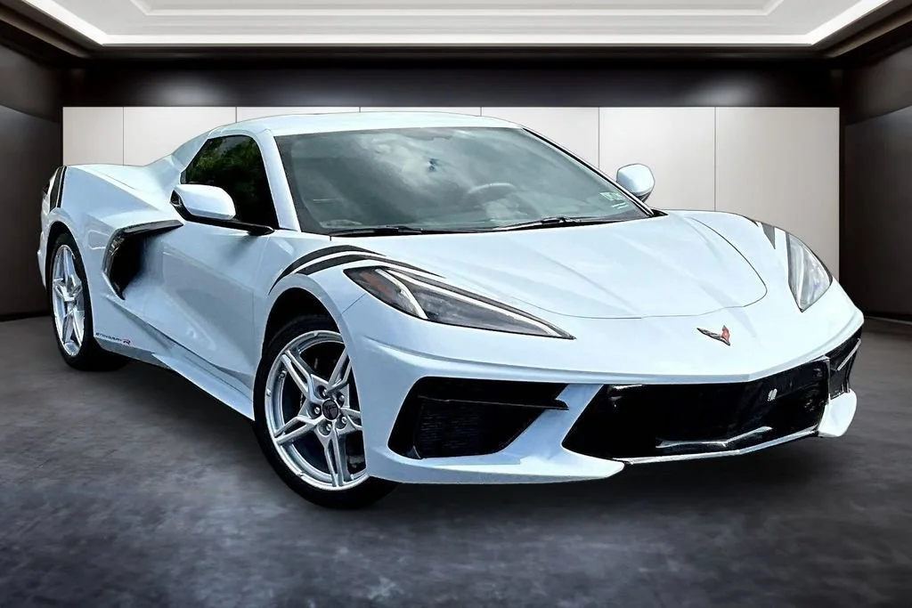 2022 Chevrolet Corvette 2LT RWD photo