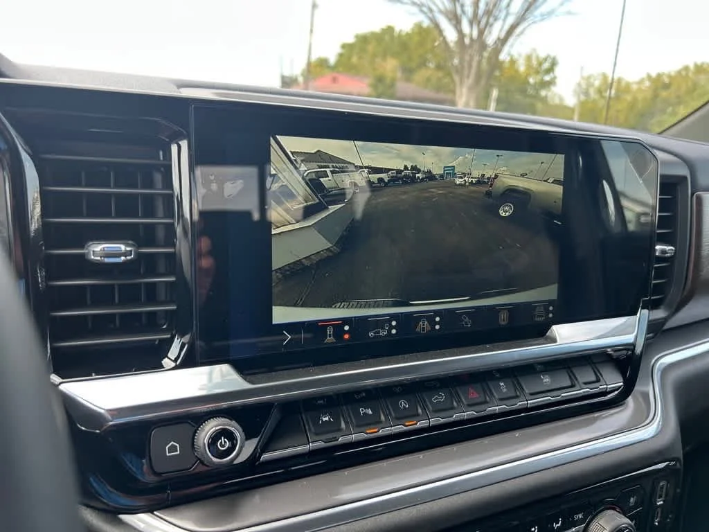 2026 Chevrolet Silverado 1500 High Country - Photo 9