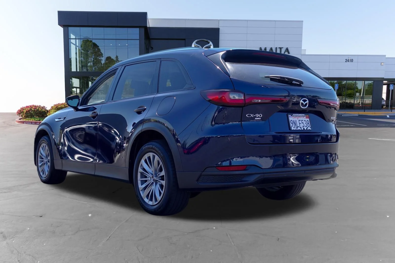 Certified Used 2024 Deep Crystal Blue Mica Mazda Preferred image 7