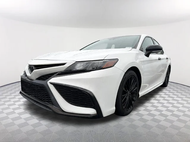 2022 Toyota Camry SE Nightshade