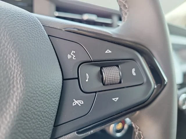 New 2027 Sterling Grey Metallic Chevrolet LT image 22