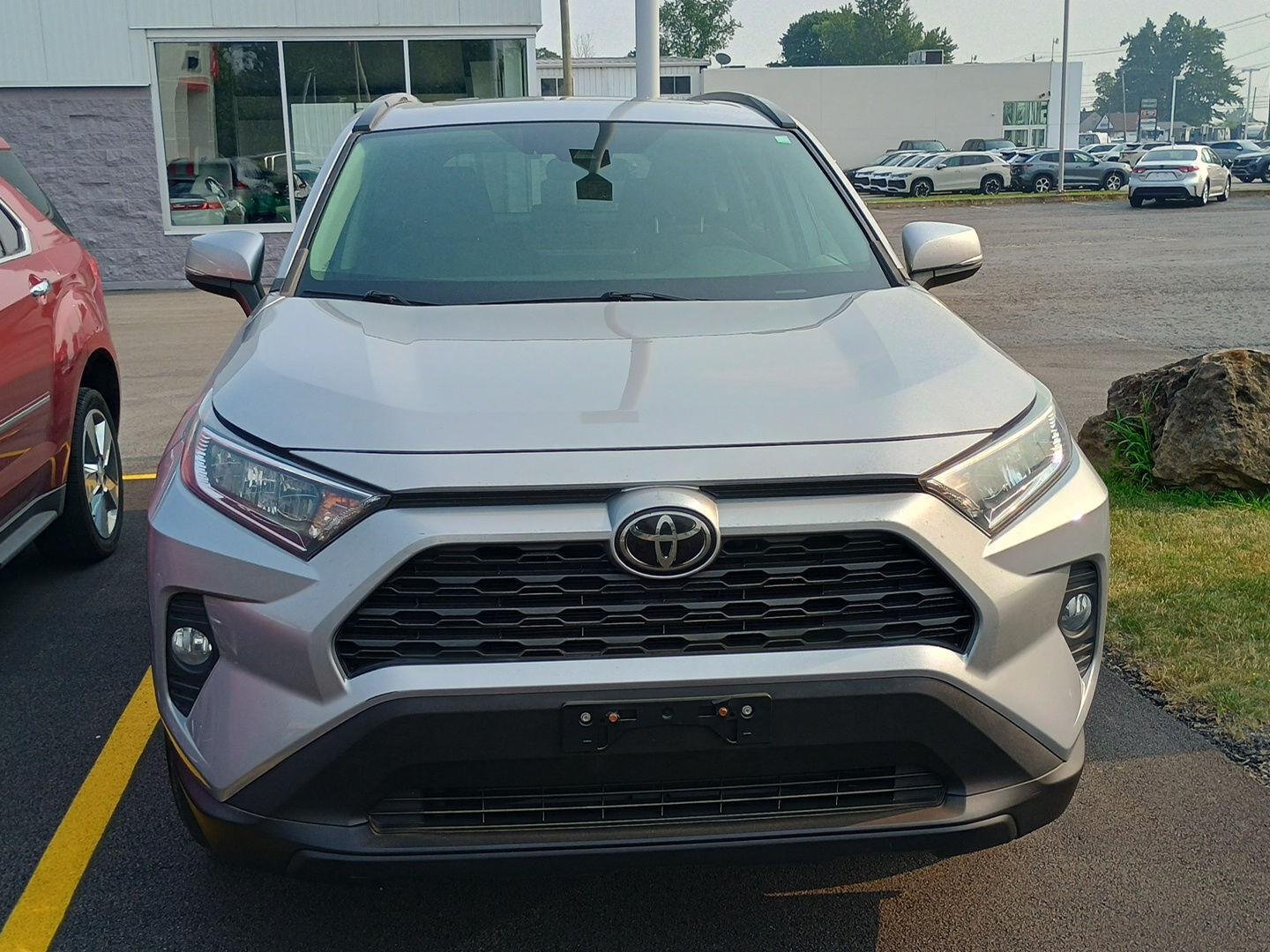 Used 2019 Silver Sky Metallic Toyota XLE image 2