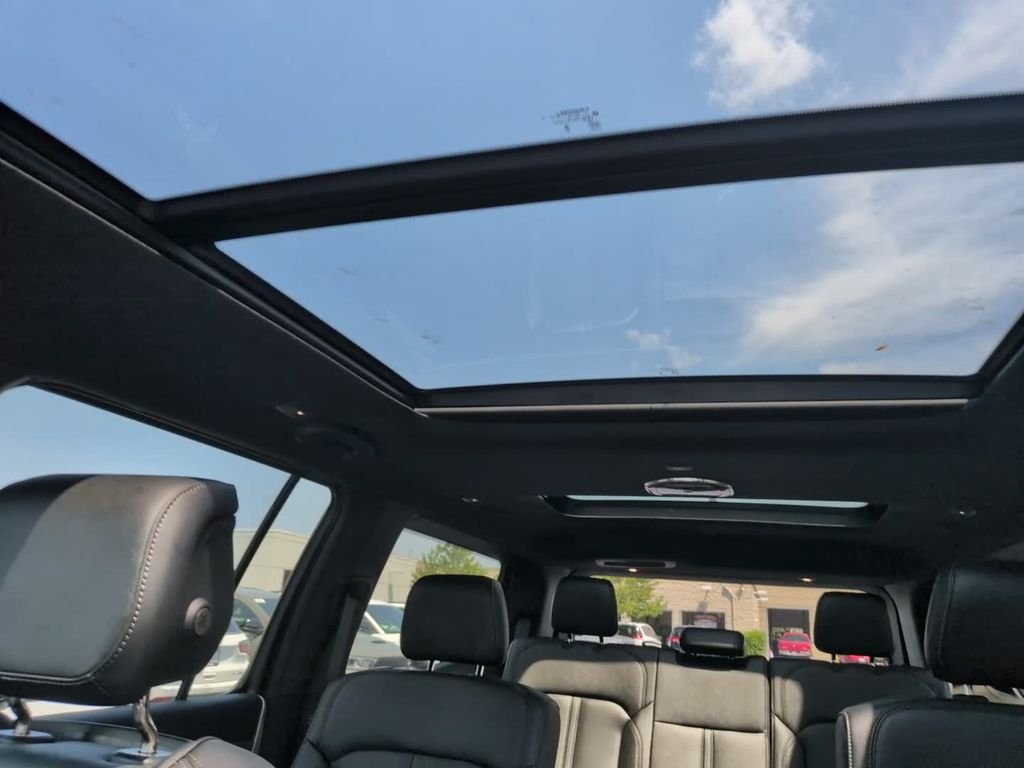 New 2026 Velvet Red Pearl-Coat Exterior Paint Jeep Limited Altitude image 25