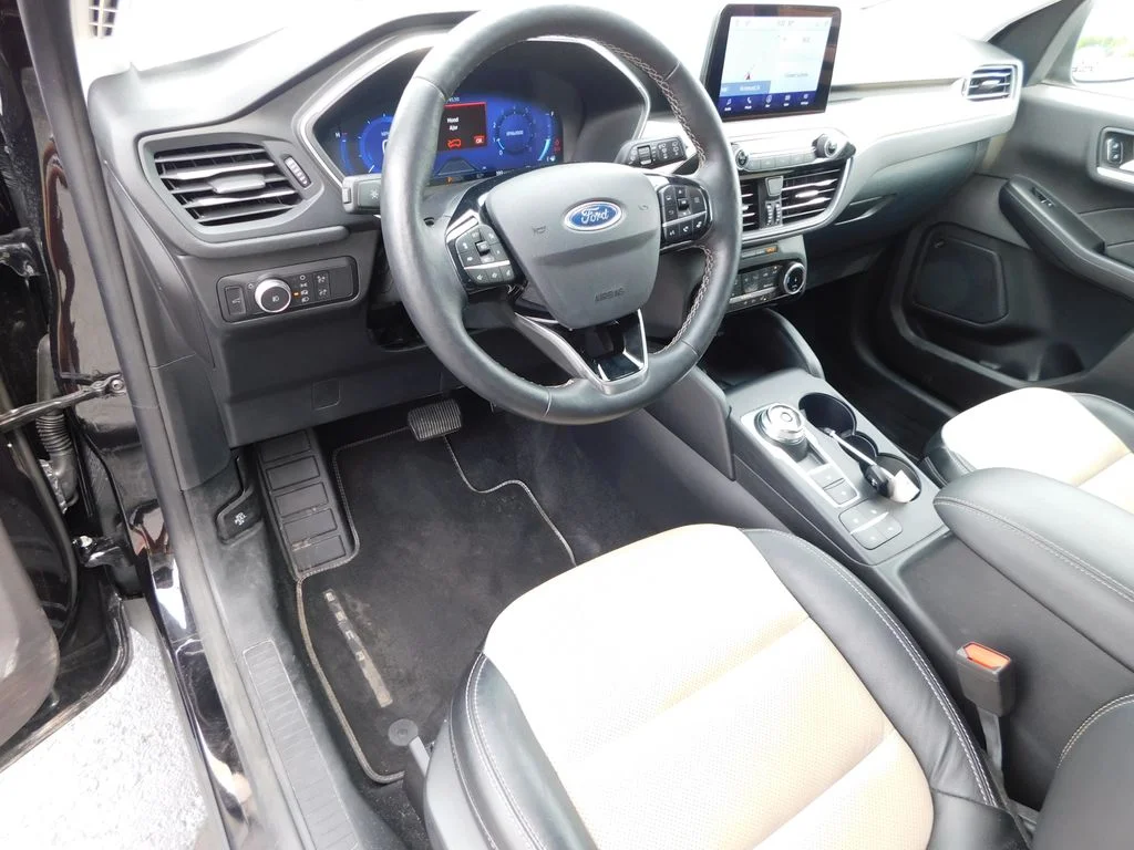 Used 2022 Black Ford Titanium image 15