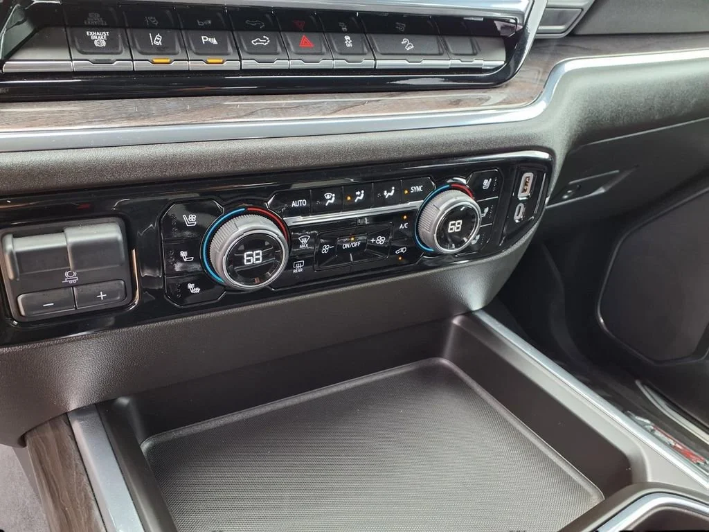 2024 Chevrolet Silverado 2500HD LTZ - Photo 22