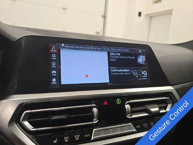 Used 2021 Portimao Blue Metallic BMW M440i xDrive image 21