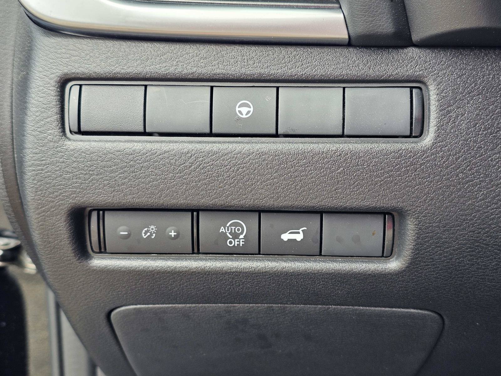 Used 2026 Super Black Nissan SV image 18
