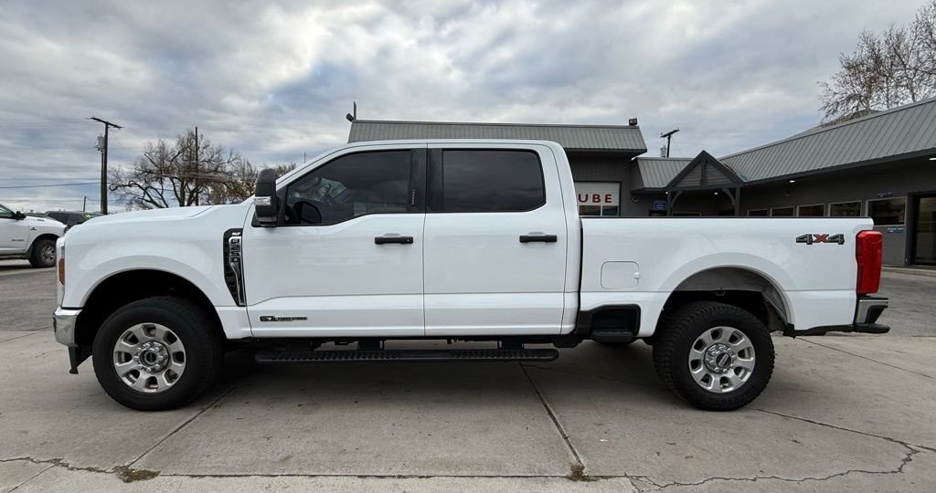 2024 Ford F-250 photo 2