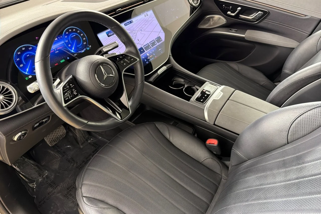 Used 2024 Obsidian Black Metallic Mercedes-Benz EQS 450+ image 9