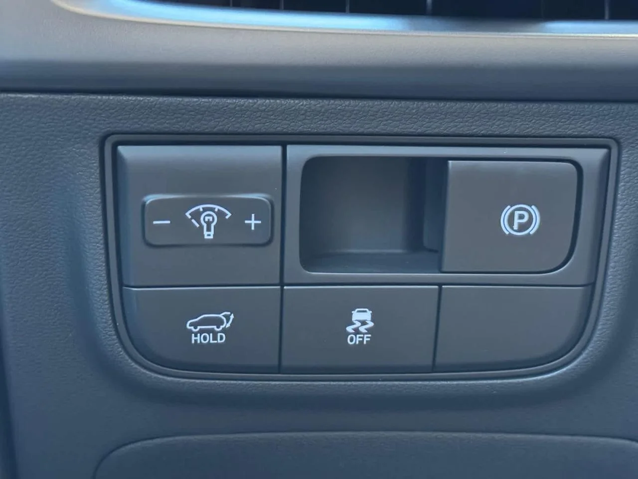 New 2026 White Hyundai Limited AWD image 14