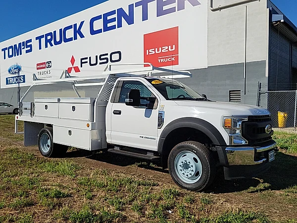 2020 Ford F-450 Super Duty Chassis Cab XL - Photo 24