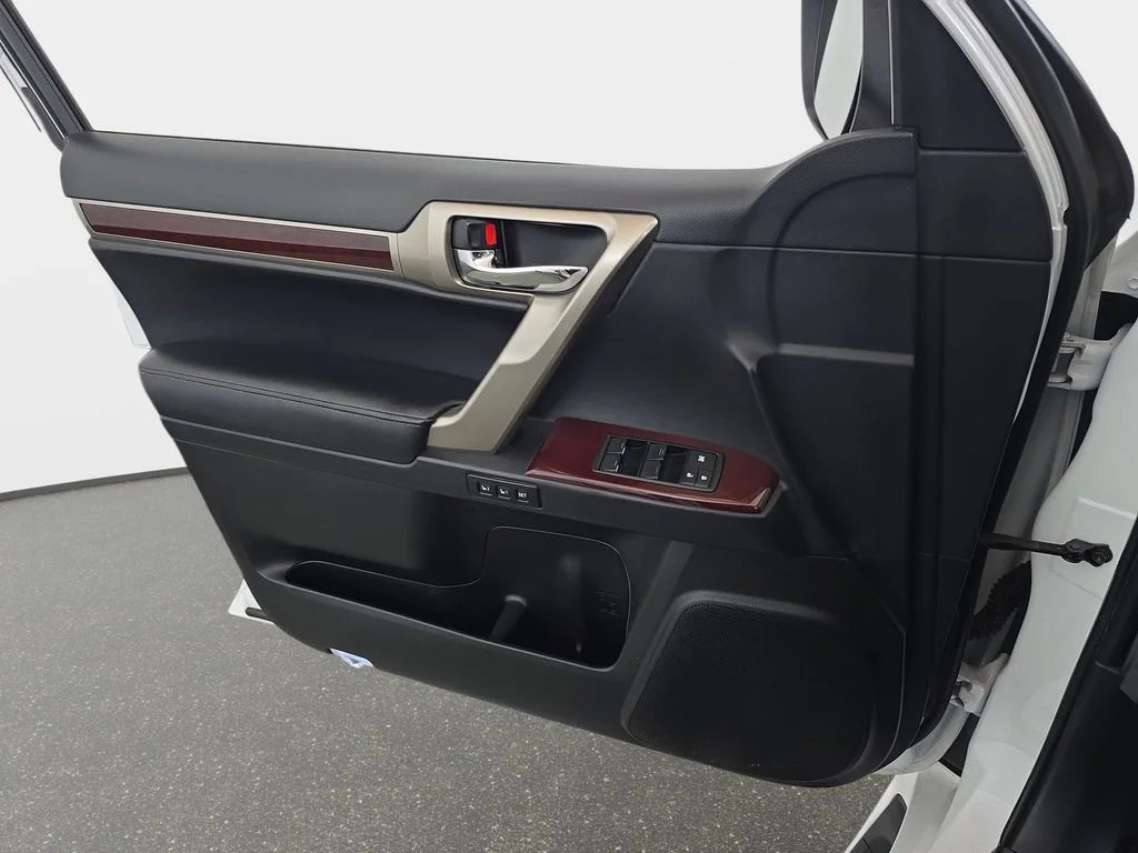 2019 Lexus GX LUXURY - Photo 29