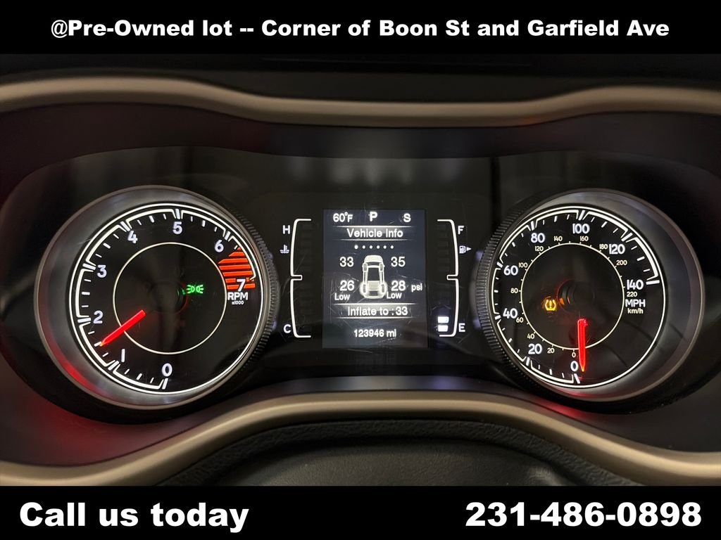 Used 2016 Gray Jeep Altitude image 23