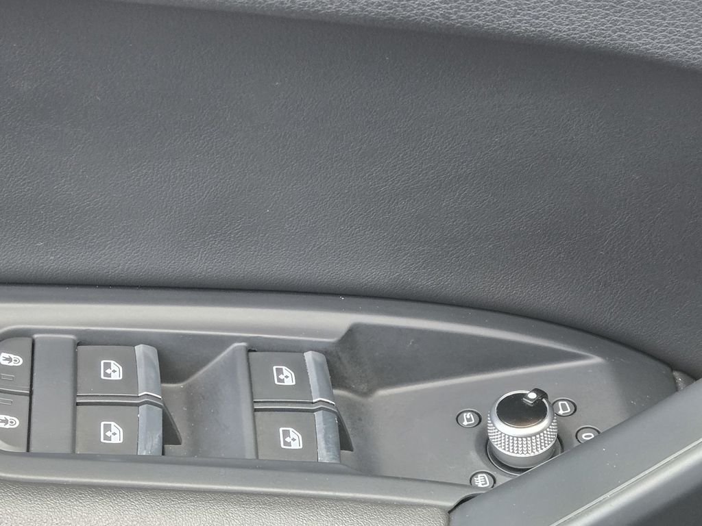 2022 Audi Q5 Premium Plus - Photo 24