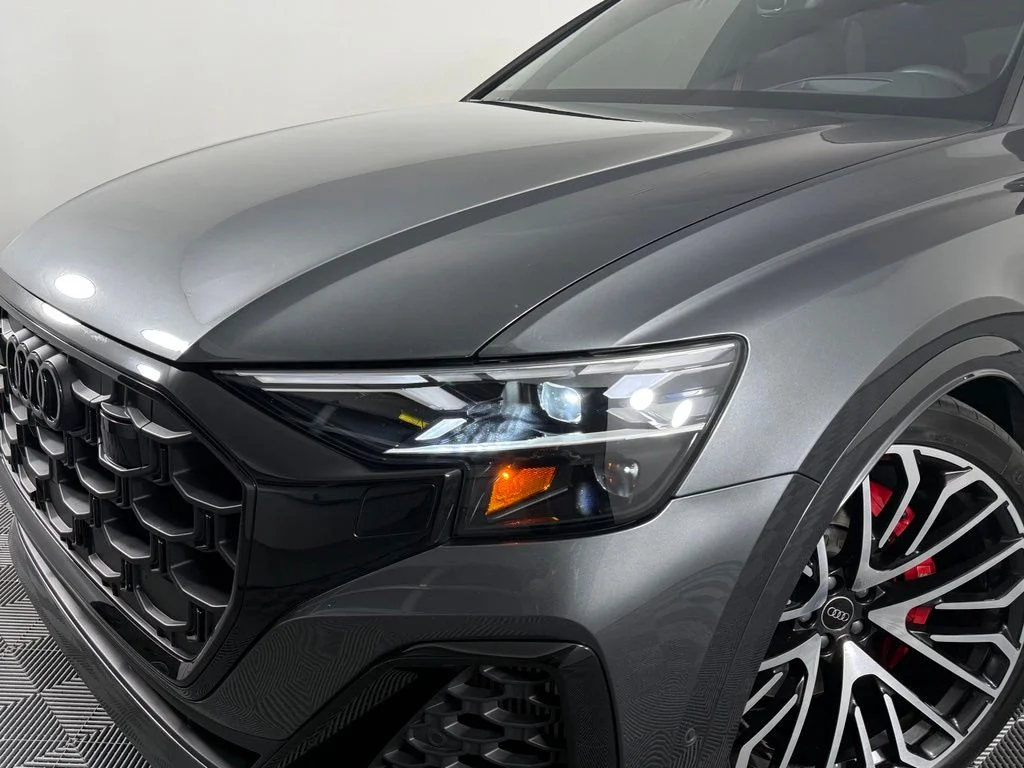 2026 Audi SQ8 Prestige - Photo 11
