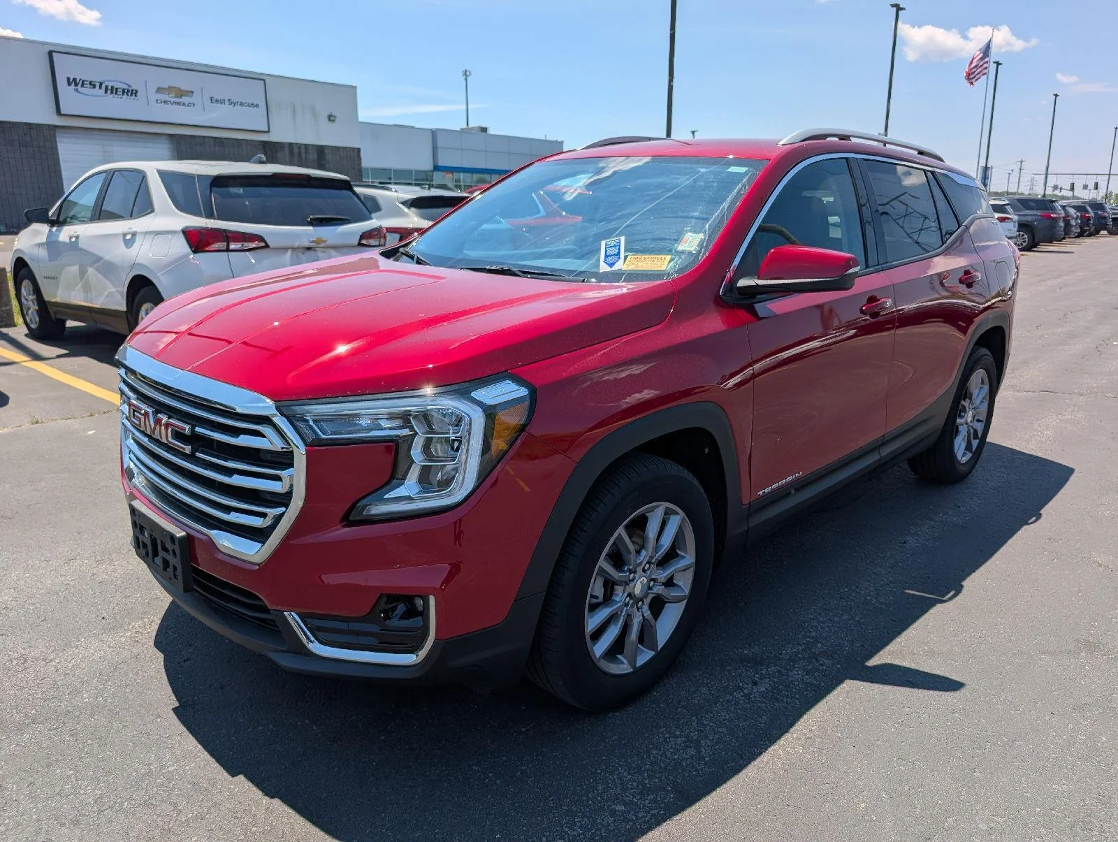 Used 2024 Volcanic Red Tintcoat GMC SLT image 4