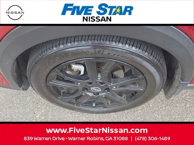Used 2023 Red Nissan SR image 18
