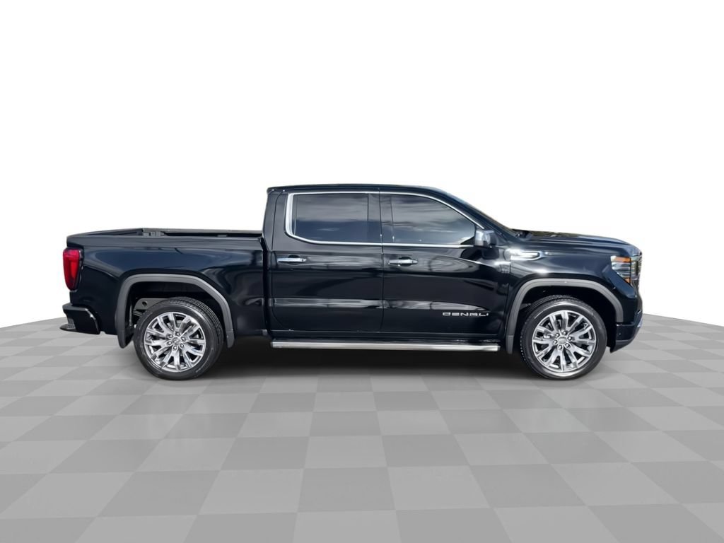 2026 GMC Sierra 1500 Denali - Photo 9