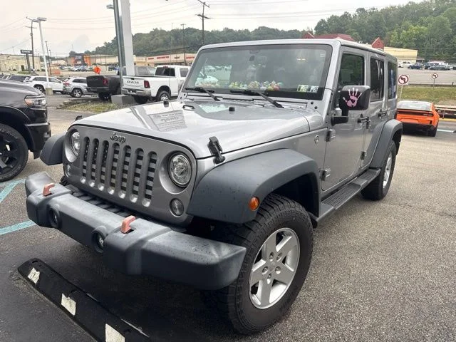 Used 2017 Silver Jeep Unlimited Sport image 2