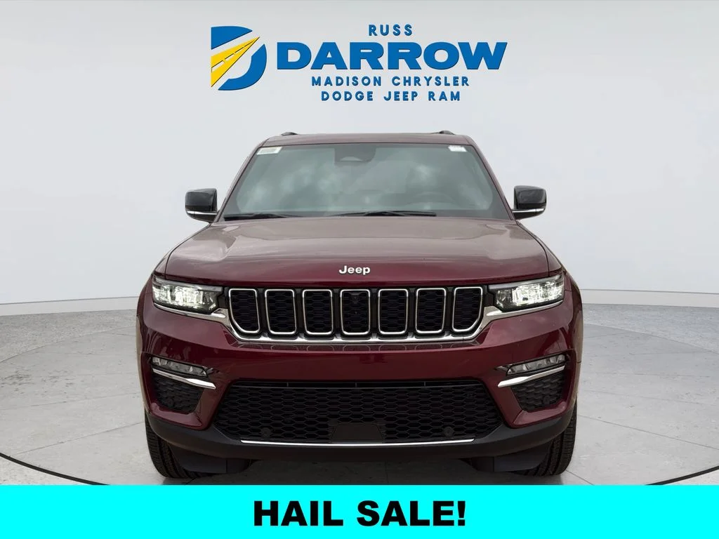 New 2025 Velvet Red Pearl-Coat Exterior Paint Jeep Limited image 8