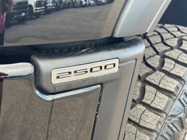Used 2026 Onyx Black GMC AT4X image 31