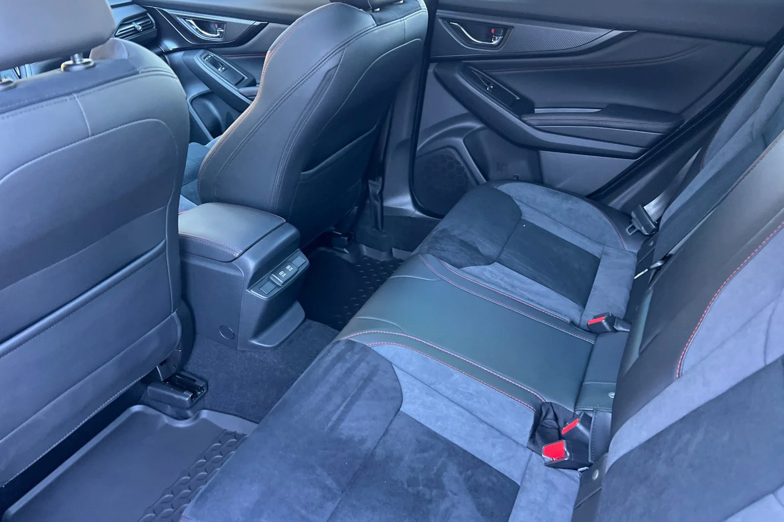 Used 2023 Wr Blue Pearl Subaru Limited image 12