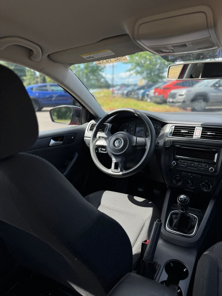 Used 2014 Tornado Red Volkswagen 2.0L S image 30