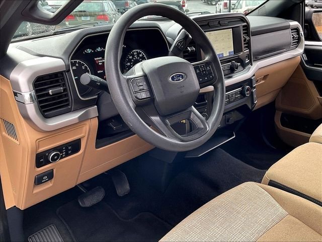 Used 2023 Black Ford XLT image 8