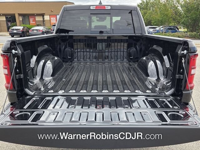 New 2026 Diamond Black Crystal Pearl-Coat Exterior Paint RAM Rebel image 13
