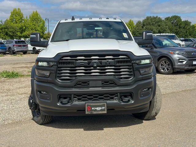 New 2026 Bright White Clear-Coat Exterior Paint RAM Tradesman image 3