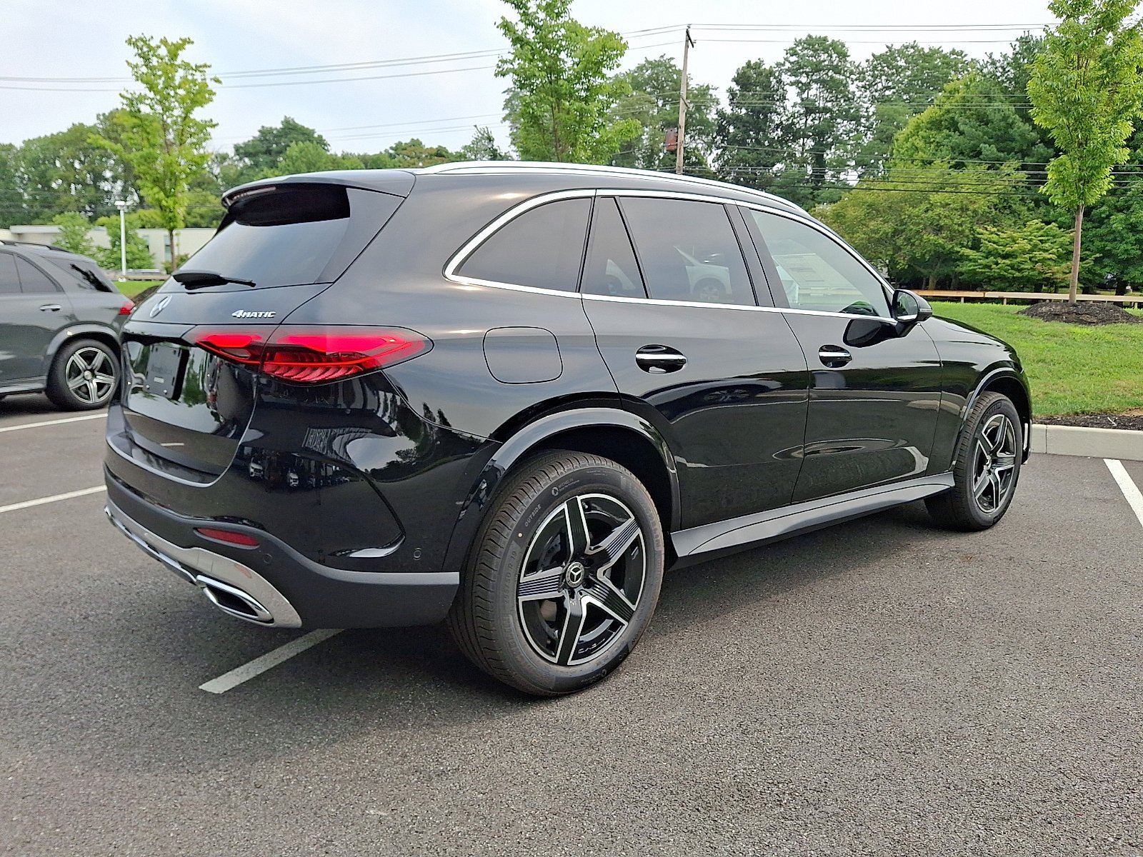 New 2027 Black Mercedes-Benz GLC 300 image 27