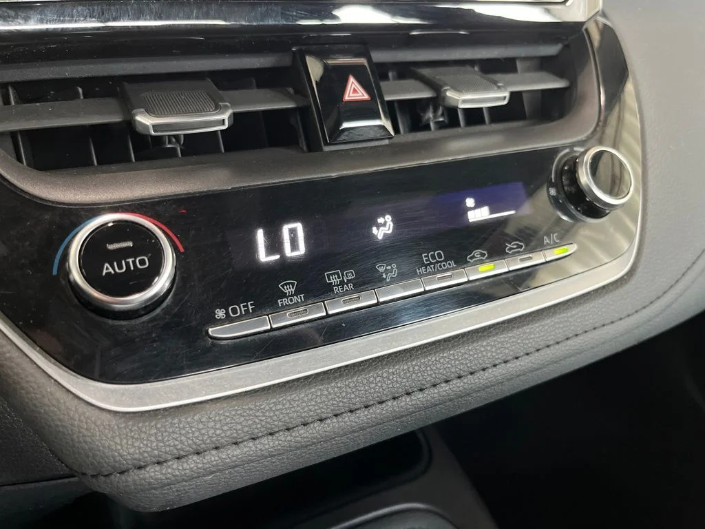 Used 2020 Black Sand Pearl Toyota SE image 14