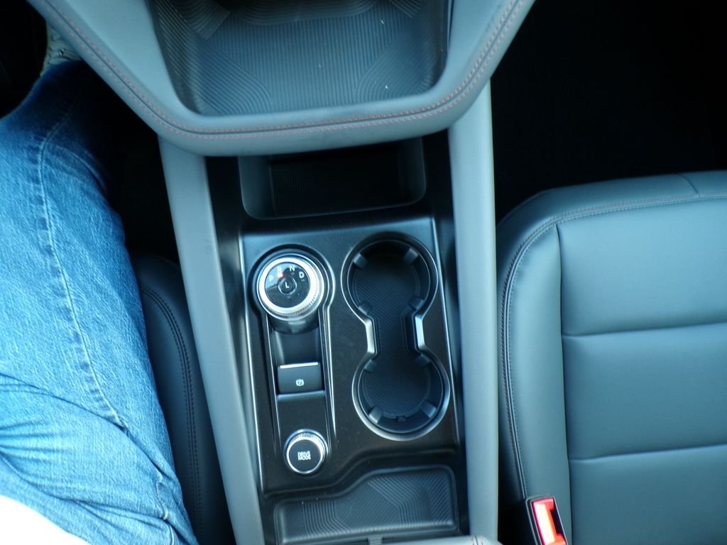 New 2026 Agate Black Metallic Ford Active image 27