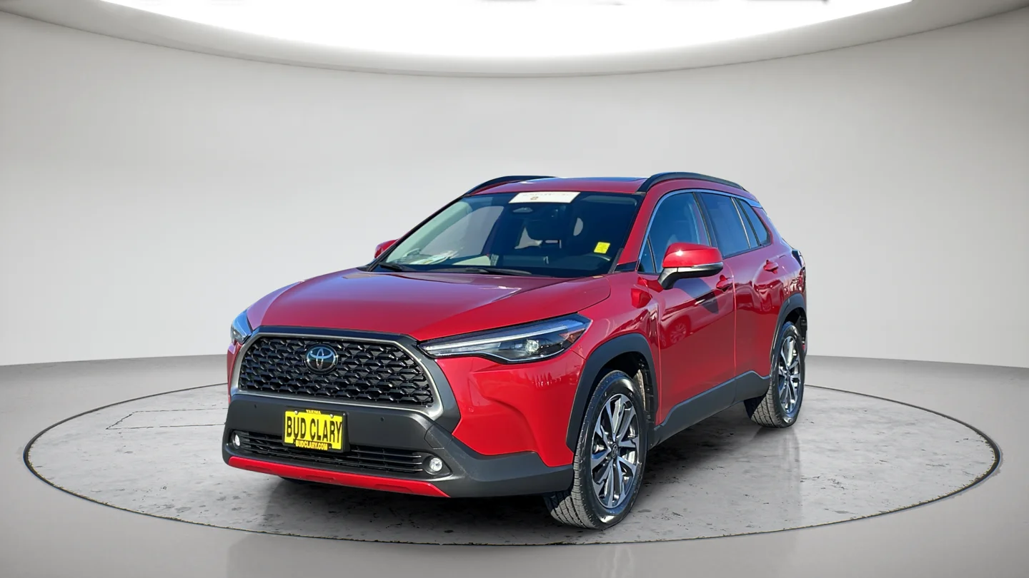 2023 Toyota Corolla Cross XLE