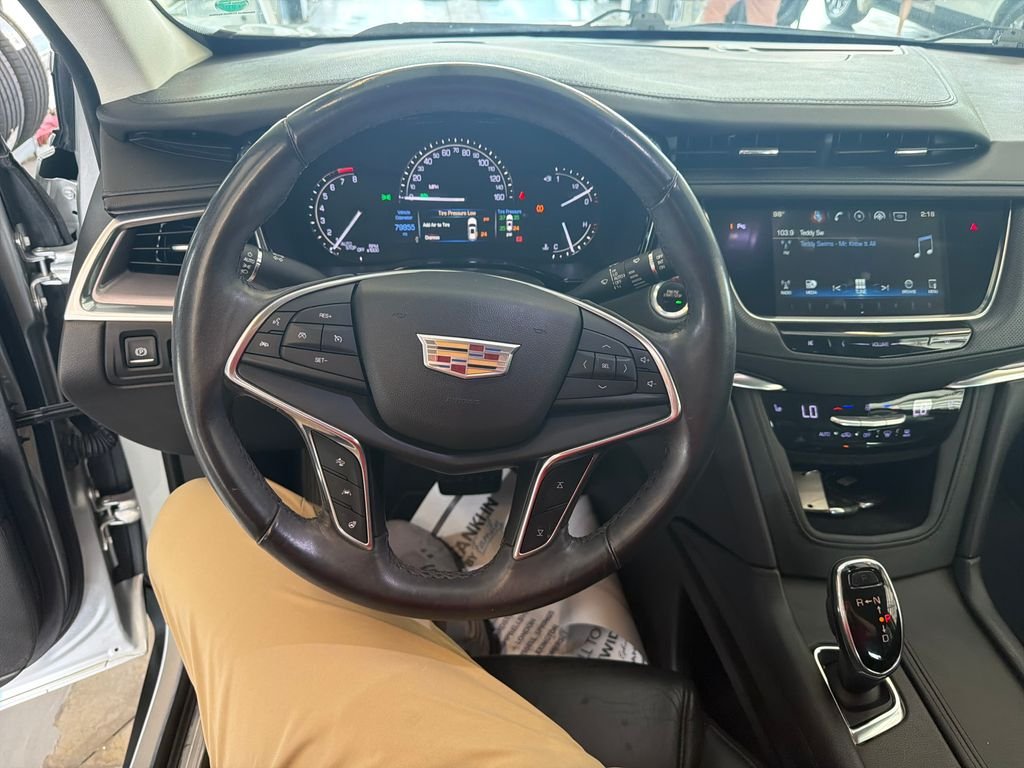 Used 2018 Silver Cadillac Luxury image 16