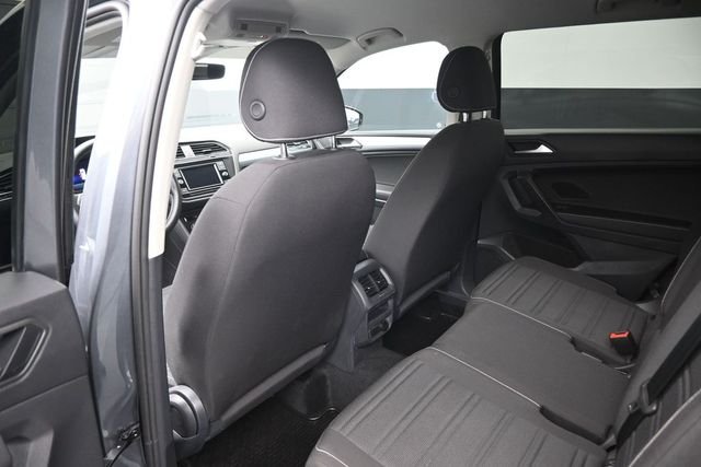 Used 2023  Volkswagen 2.0T S image 26