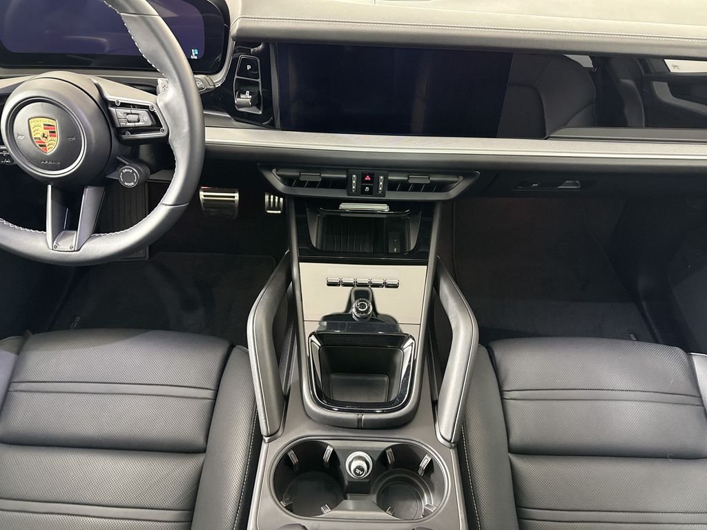 Used 2024  Porsche S image 14