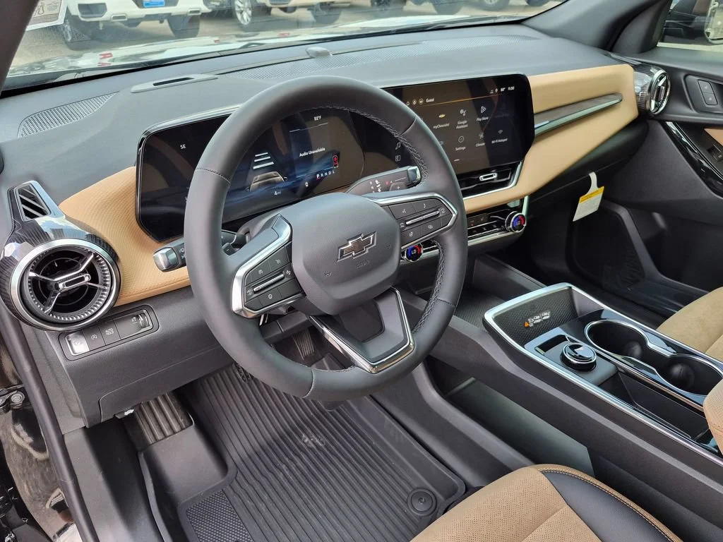 New 2026 Mosaic Black Metallic Chevrolet ACTIV image 31