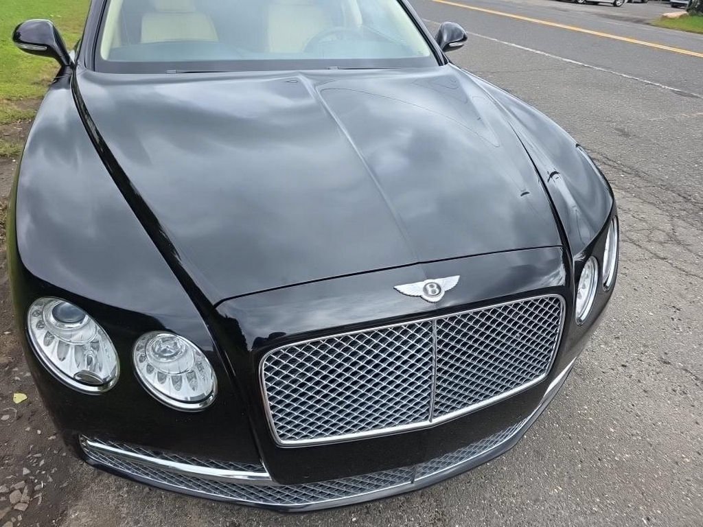 Used 2016 Black Bentley W12 image 3