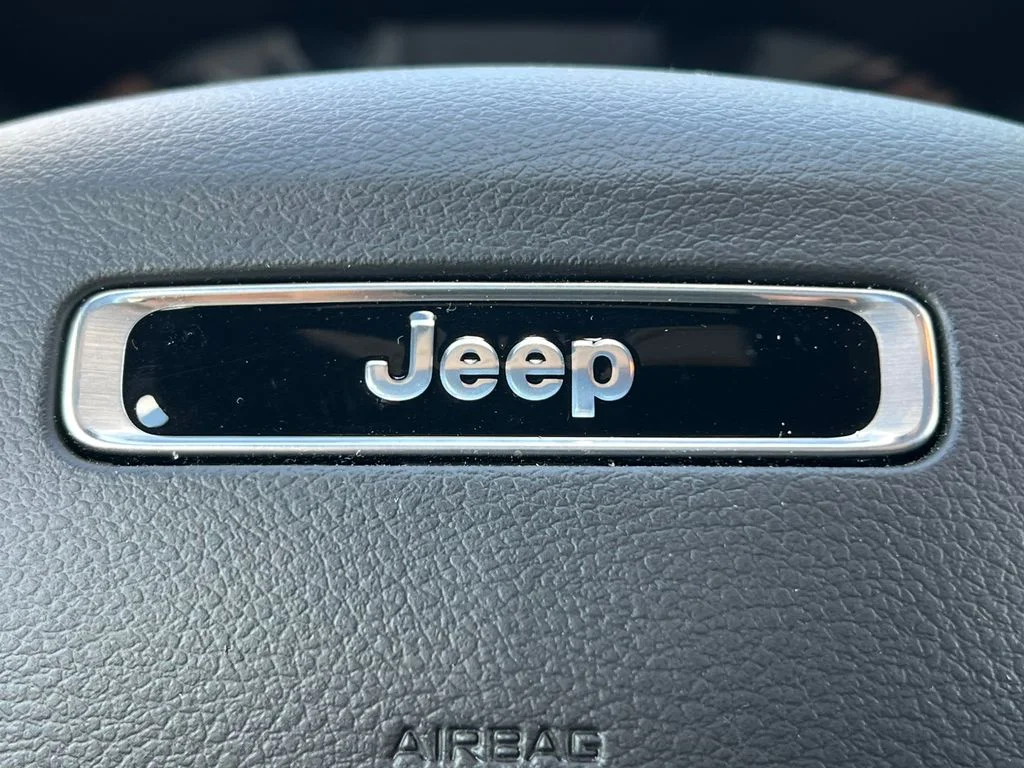 Used 2025 Black Jeep Limited image 13