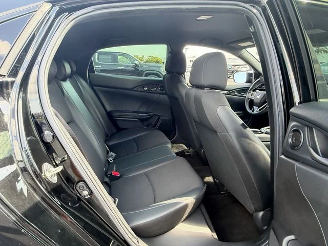 Used 2021  Honda Sport image 13
