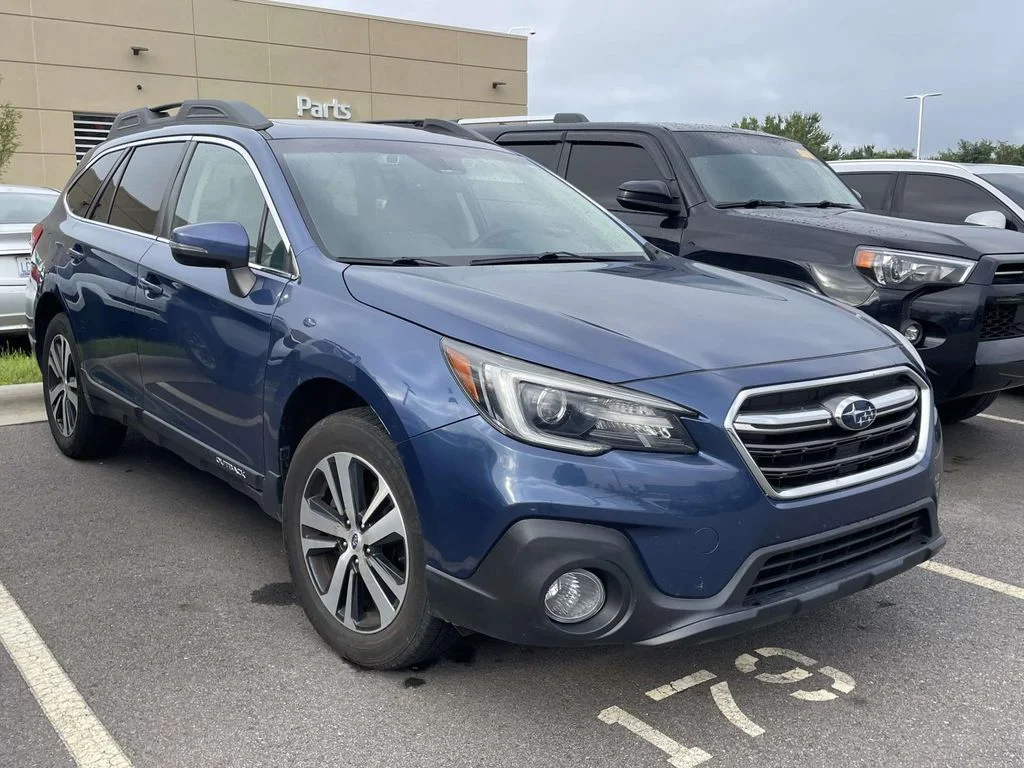 Used 2019 Abyss Blue Pearl Subaru Limited image 1