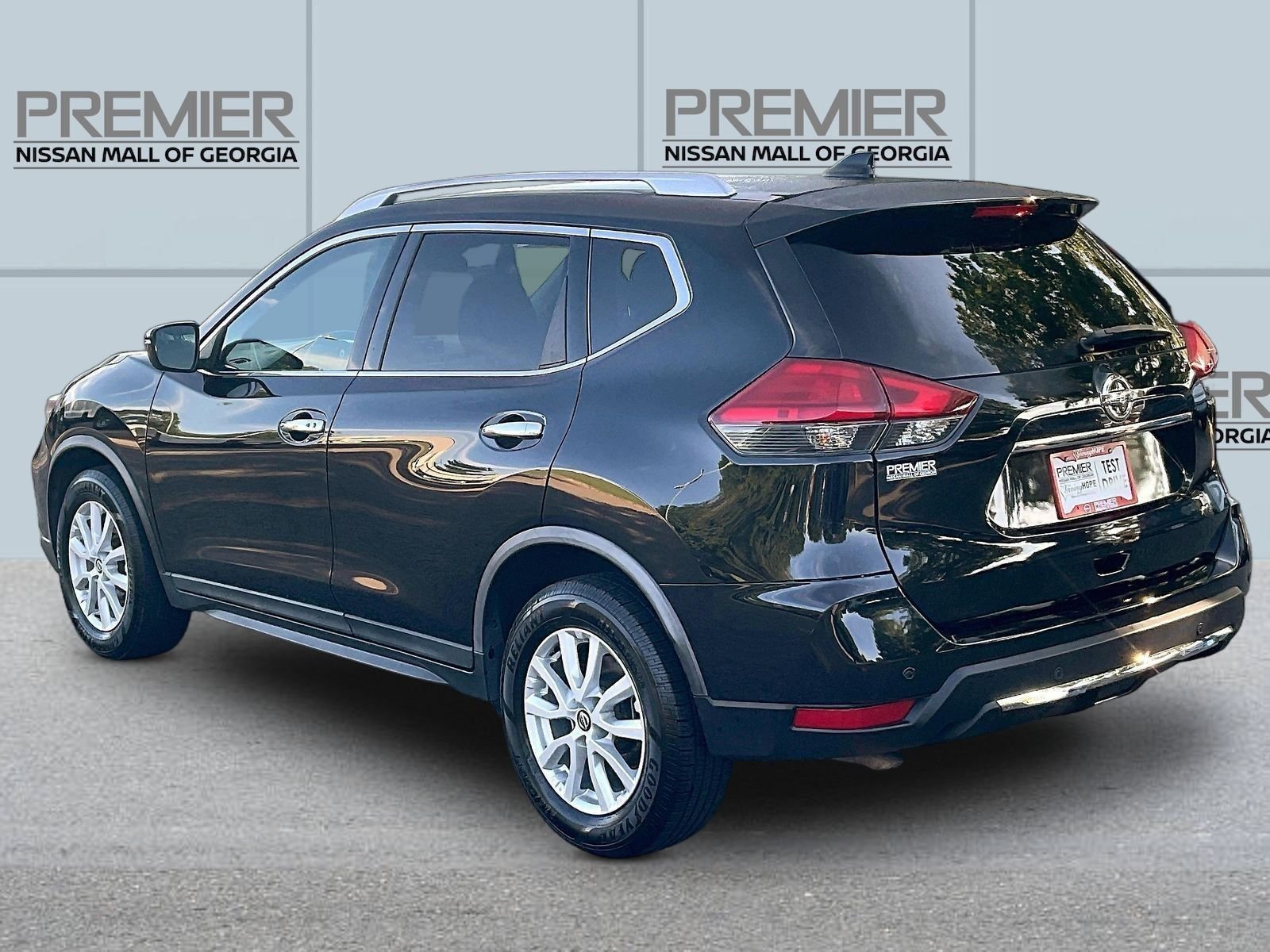 Used 2020 Black Nissan SV image 5