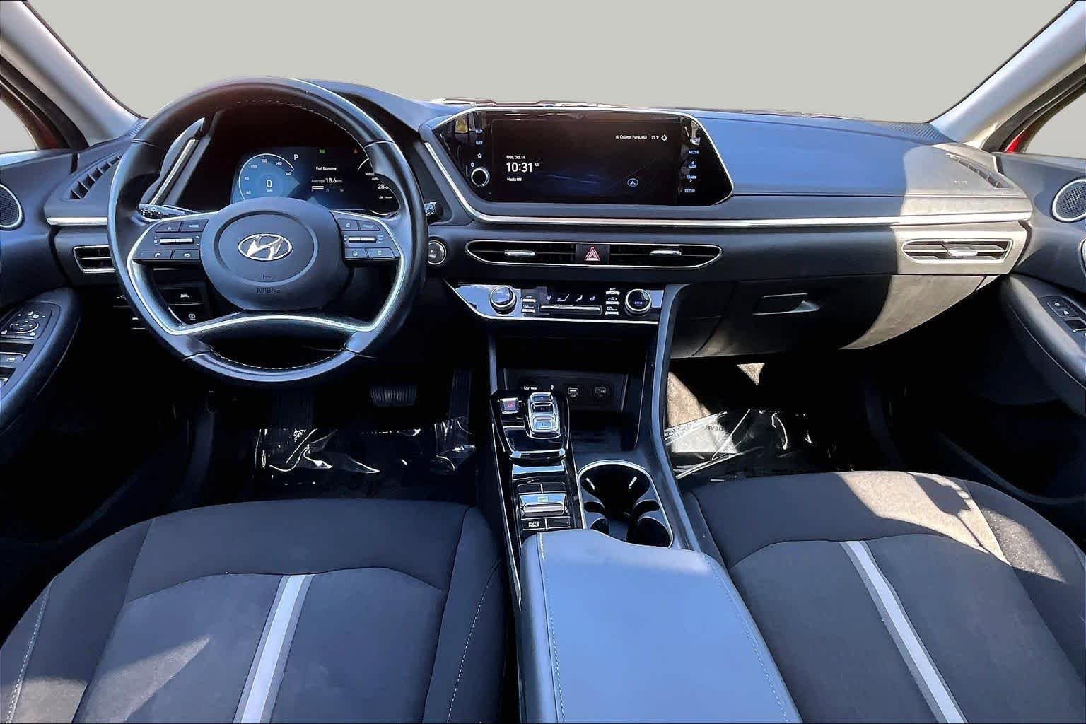 Used 2023 Ultimate Red Hyundai SEL image 16