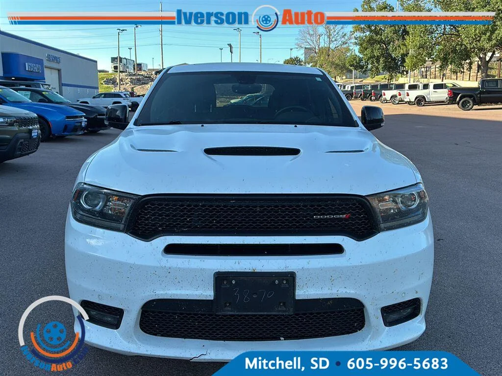 Used 2018 Ivory Tri-Coat Pearl Dodge R/T image 3
