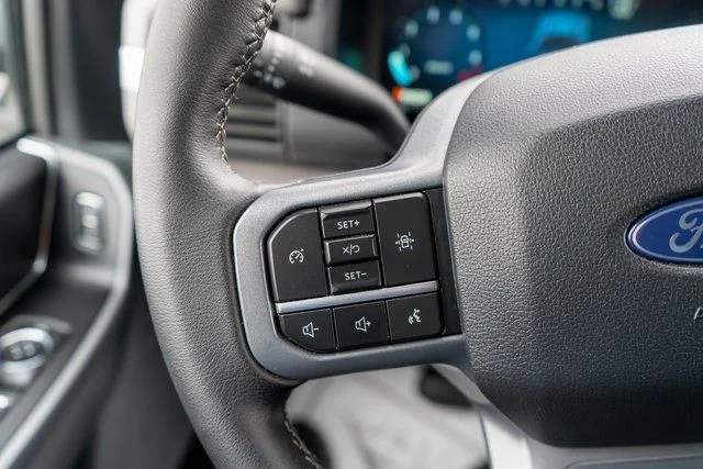 Used 2025 Black Ford XLT image 20