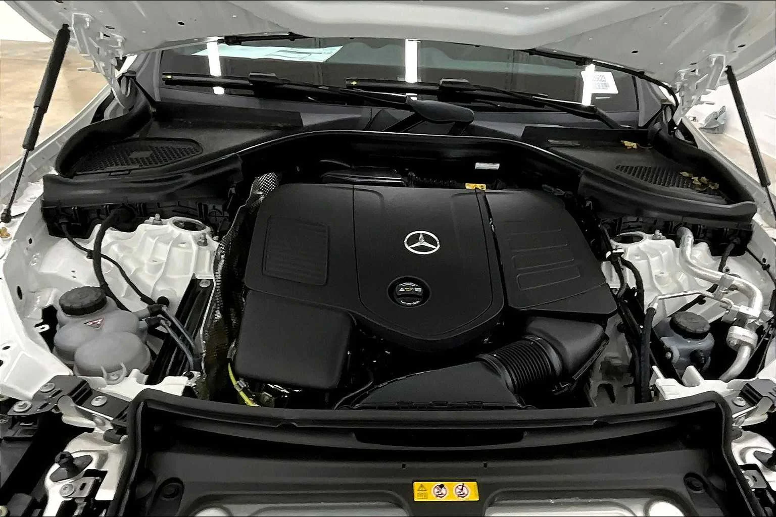 2025 Mercedes-Benz GLC Base - Photo 16