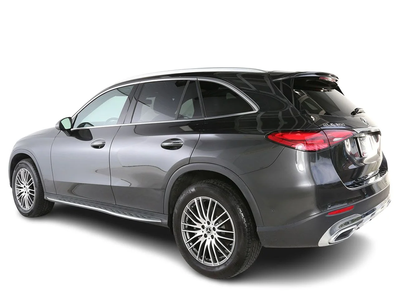 Used 2025 Gray Mercedes-Benz GLC 300 image 6