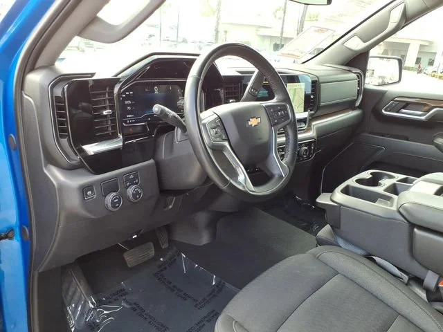 Used 2025 Riptide Blue Metallic Chevrolet LT image 13