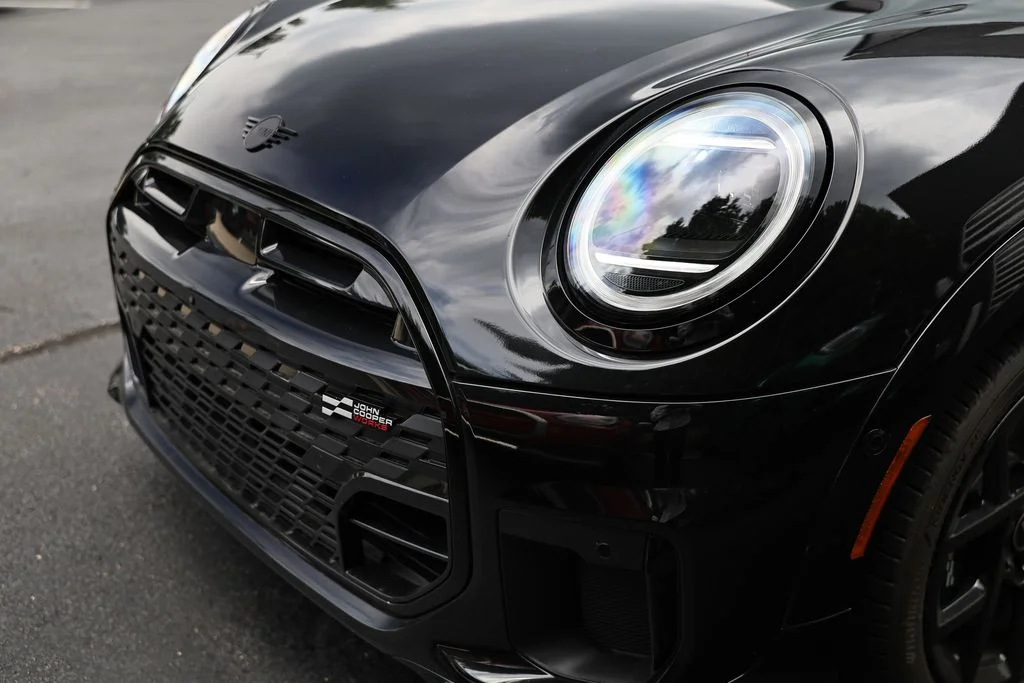 New 2026 Midnight Black MINI Iconic image 11